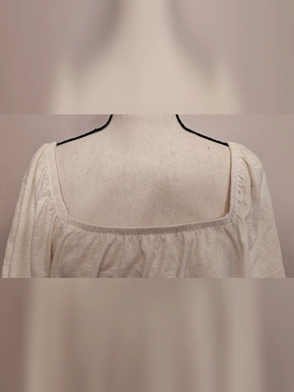 Old Navy White Square-Neck Puff Sleeve Top